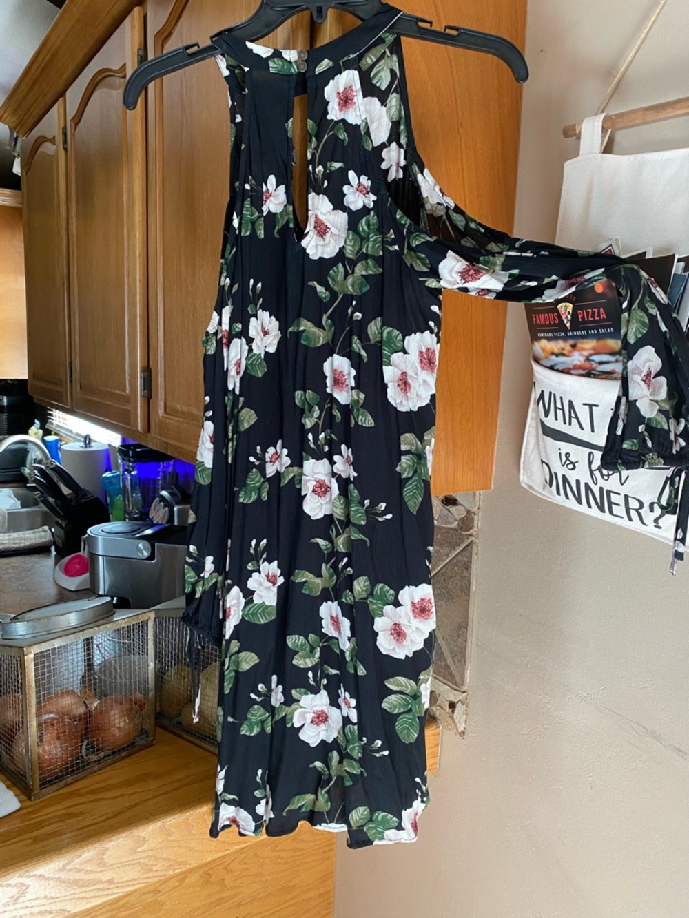 American Eagle cold shoulder long sleeve dress. Size Small Black w/floral print - Picture 3 of 4